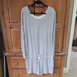 Fabletics Heather Gray Knit Top